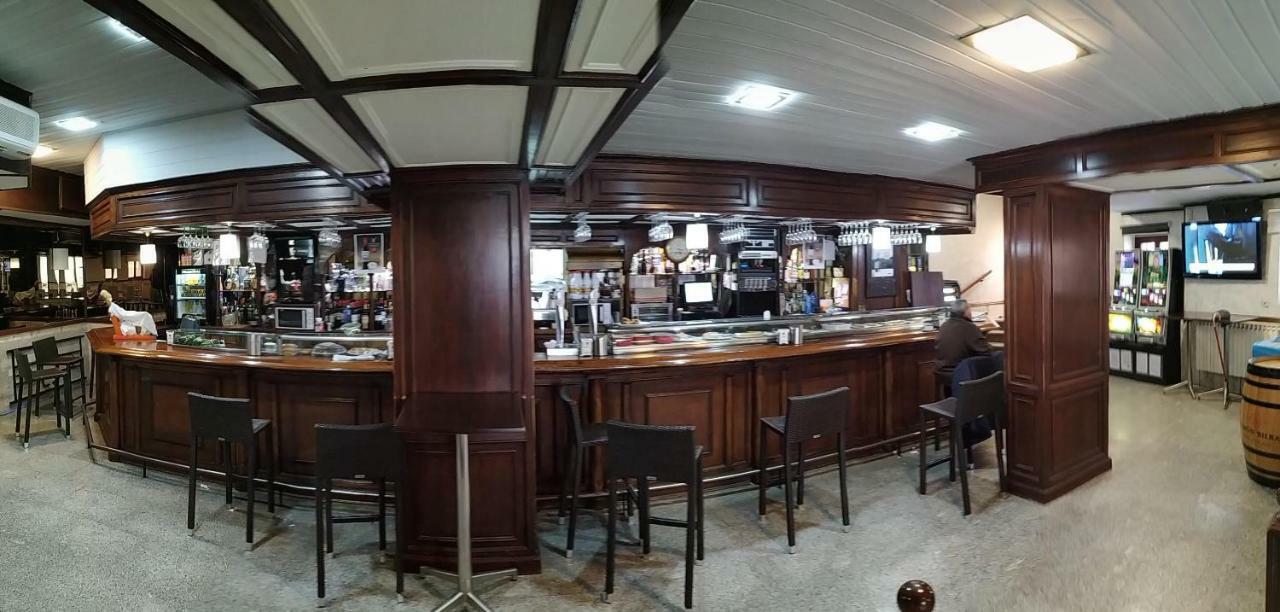 Hostal El Arco Almazán Dış mekan fotoğraf