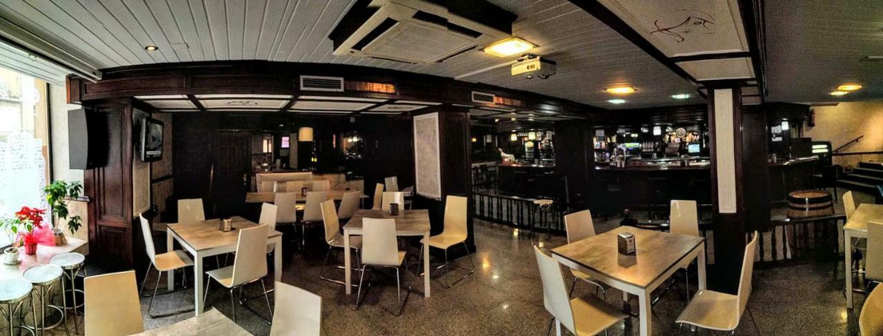 Hostal El Arco Almazán Dış mekan fotoğraf